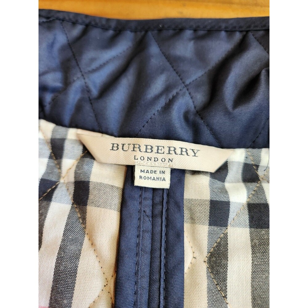 Burberry Ladies Quilted Fitted Black Jacket Sz Small - Picture 7 of 16